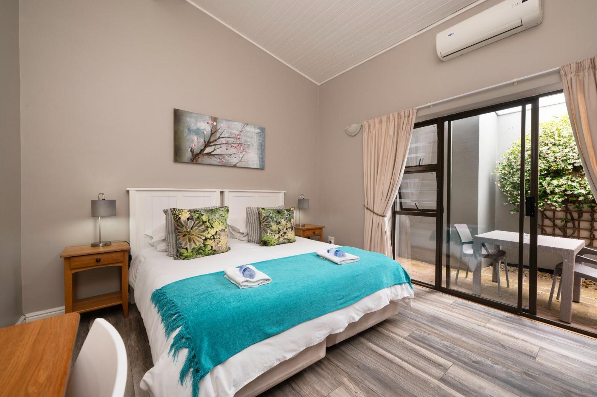 Admirals Lodge Guest House And Brightways Self Catering Apartments بورت اليزابيث المظهر الخارجي الصورة