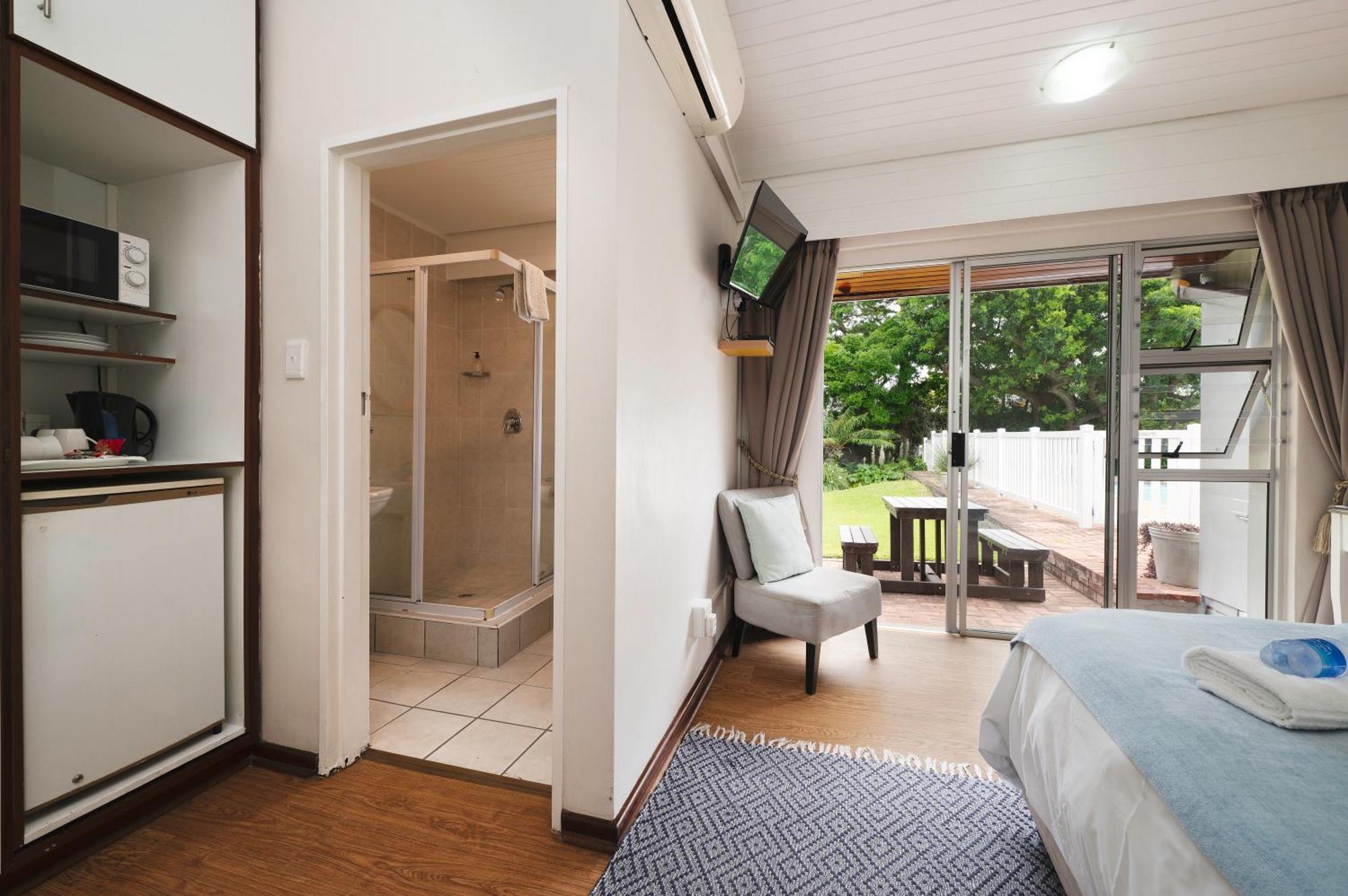 Admirals Lodge Guest House And Brightways Self Catering Apartments بورت اليزابيث المظهر الخارجي الصورة
