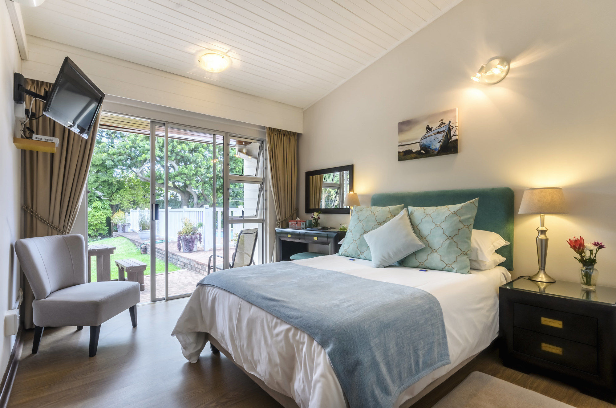 Admirals Lodge Guest House And Brightways Self Catering Apartments بورت اليزابيث المظهر الخارجي الصورة