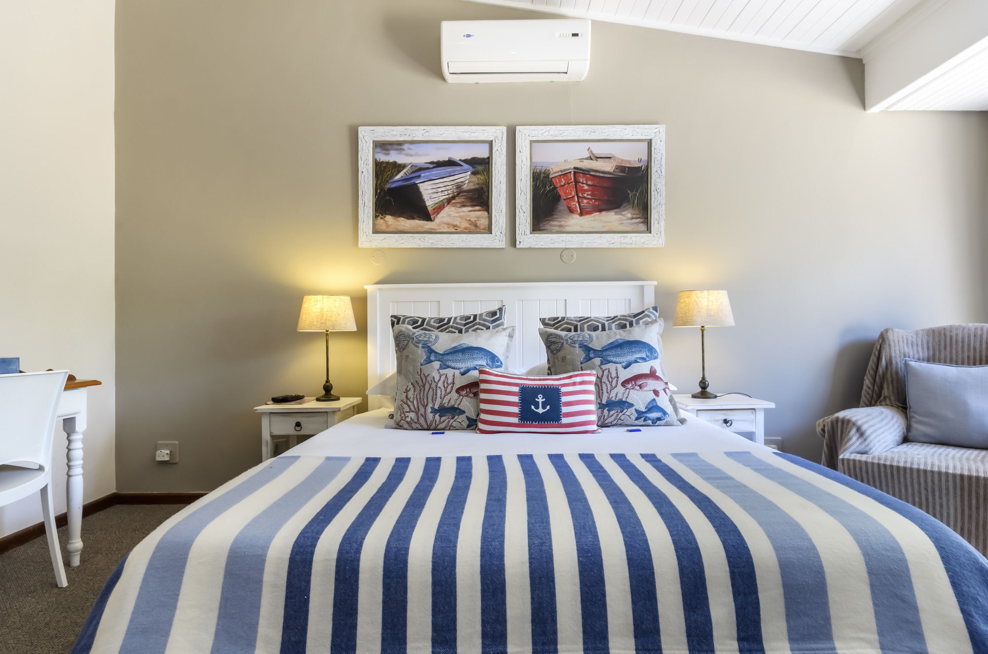 Admirals Lodge Guest House And Brightways Self Catering Apartments بورت اليزابيث المظهر الخارجي الصورة